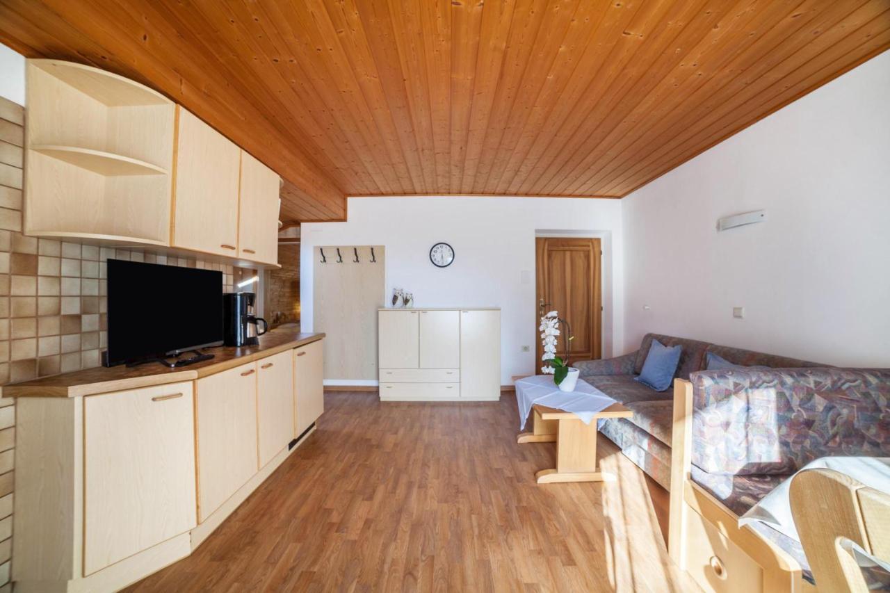 Residence Pichler Apartment 5 San Leonardo in Passiria Luaran gambar